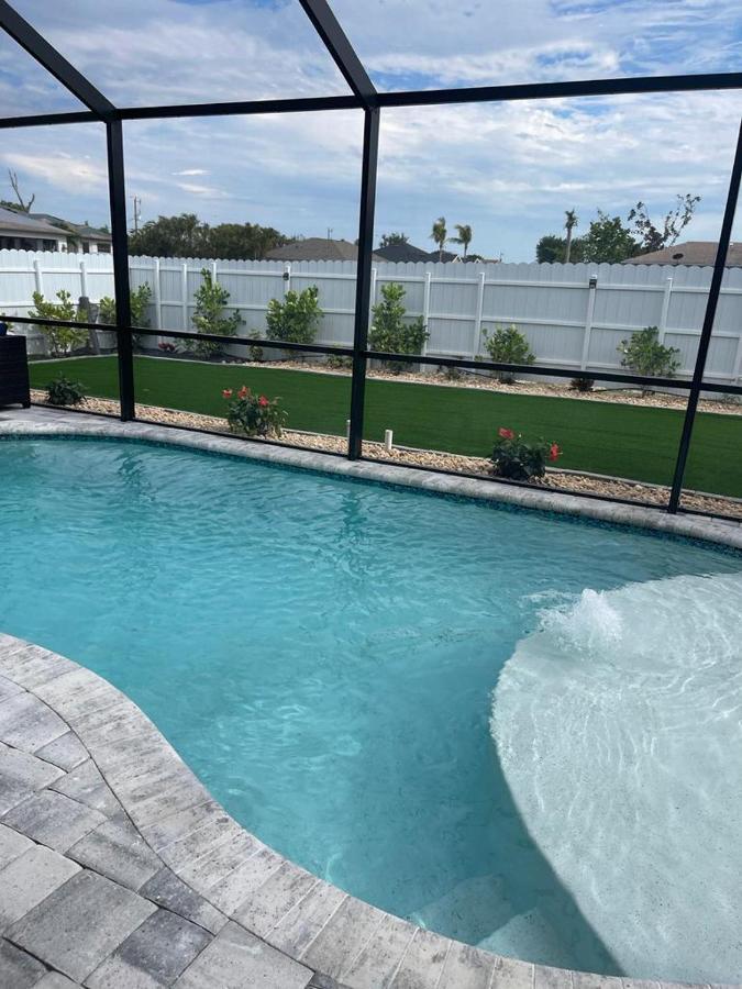 Villa Awesome! Cape Coral Extérieur photo