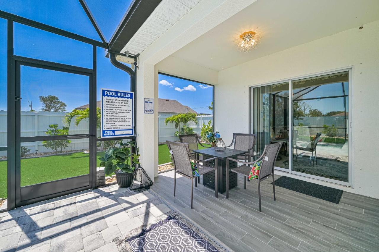 Villa Awesome! Cape Coral Extérieur photo